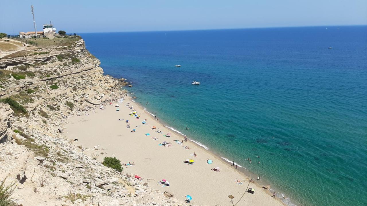 T2 Cabine Avec Tres Belle Vue Sur Le Port De Plaisance Лёкат Экстерьер фото